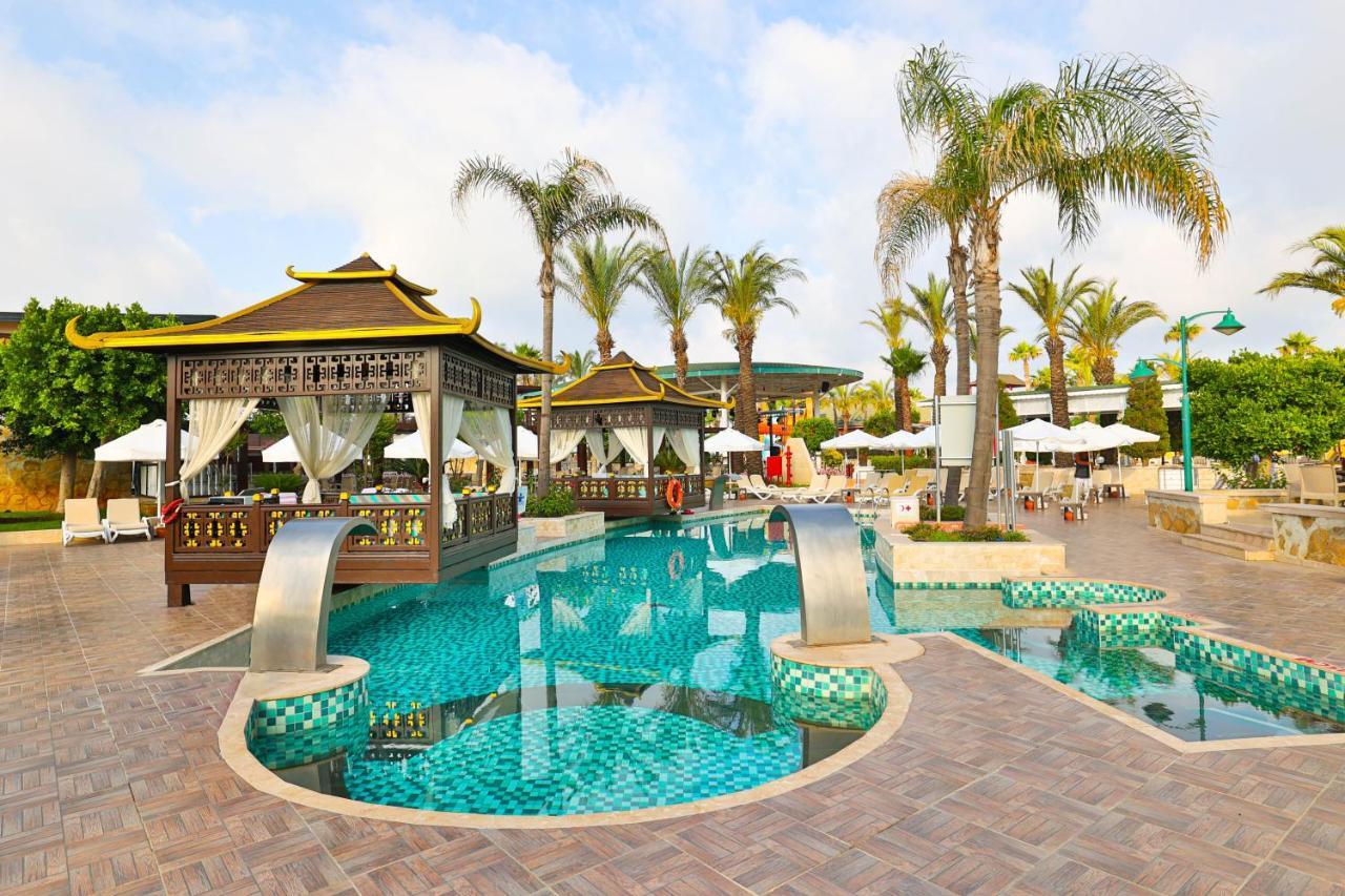 Crystal Family Resort & Spa Belek Eksteriør billede